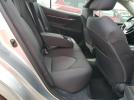 Toyota Camry Le Image 10
