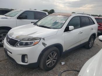  Salvage Kia Sorento