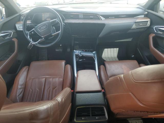 Audi e-tron Prestige Image 12