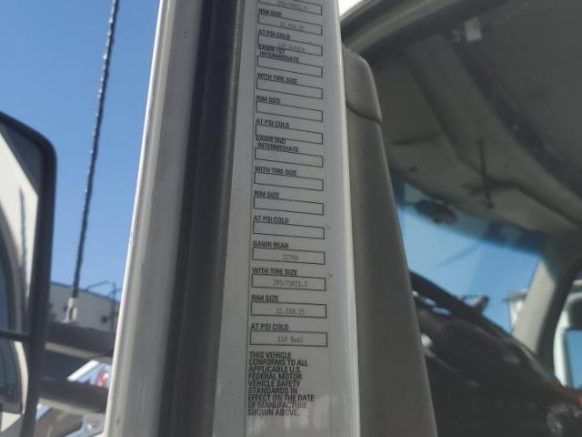 Kenworth Constructi T680 Image 10