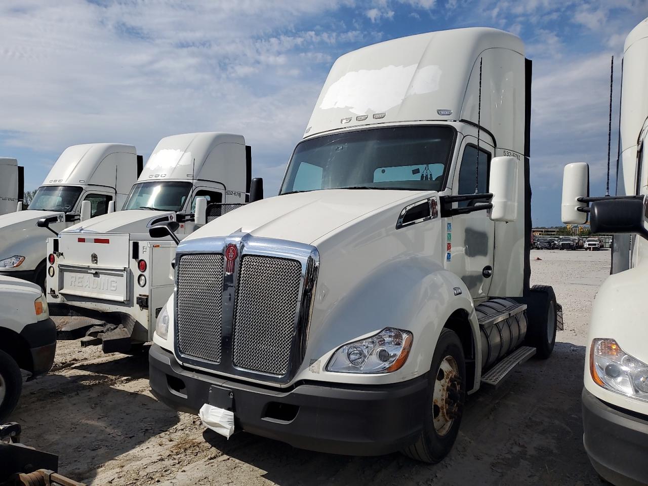 Kenworth T680 T680 Image 10