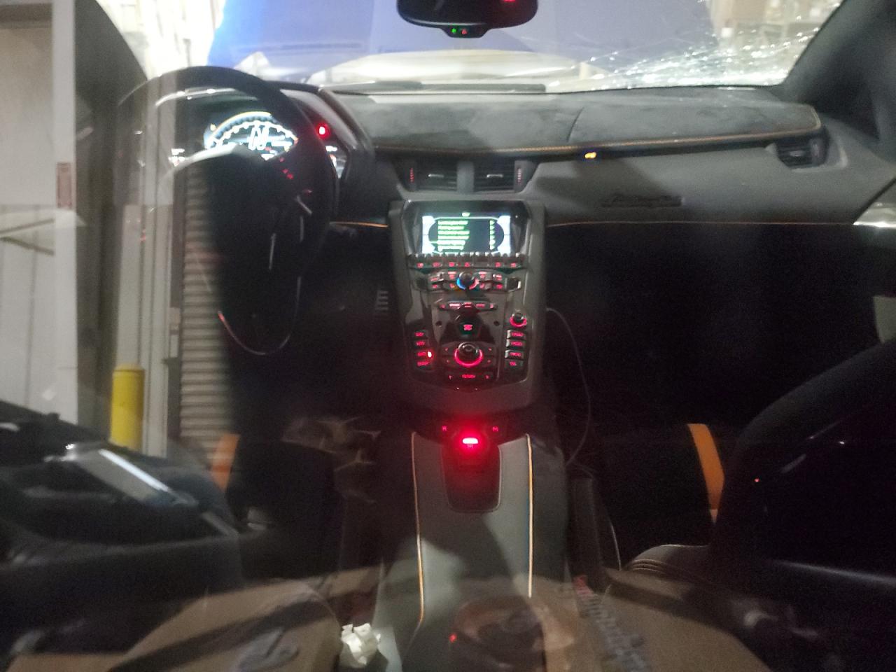 Lamborghini Aventador Svj Image 7