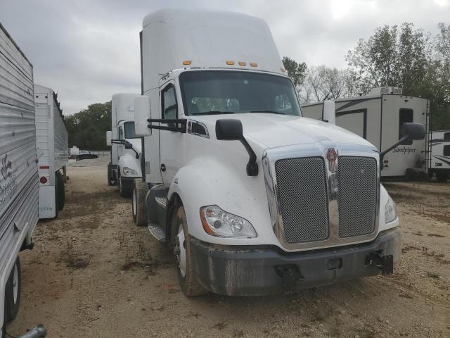  Salvage Kenworth T680