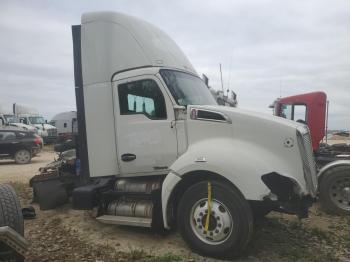  Salvage Kenworth T680