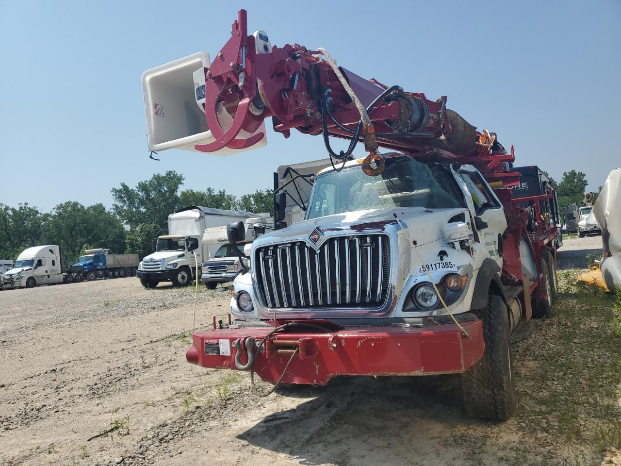 International Hv607 Image 6