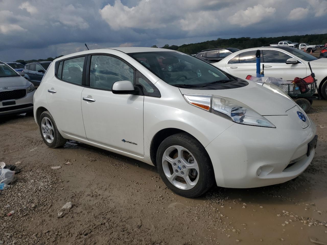 Nissan LEAF S Image 10