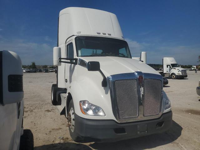  Salvage Kenworth T680