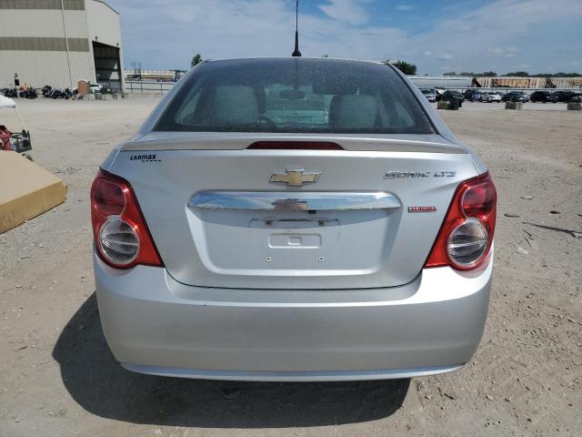 Chevrolet Sonic Ltz Image 4