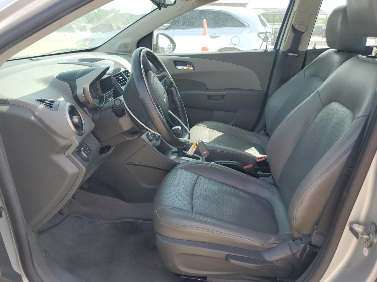 Chevrolet Sonic Ltz Image 7