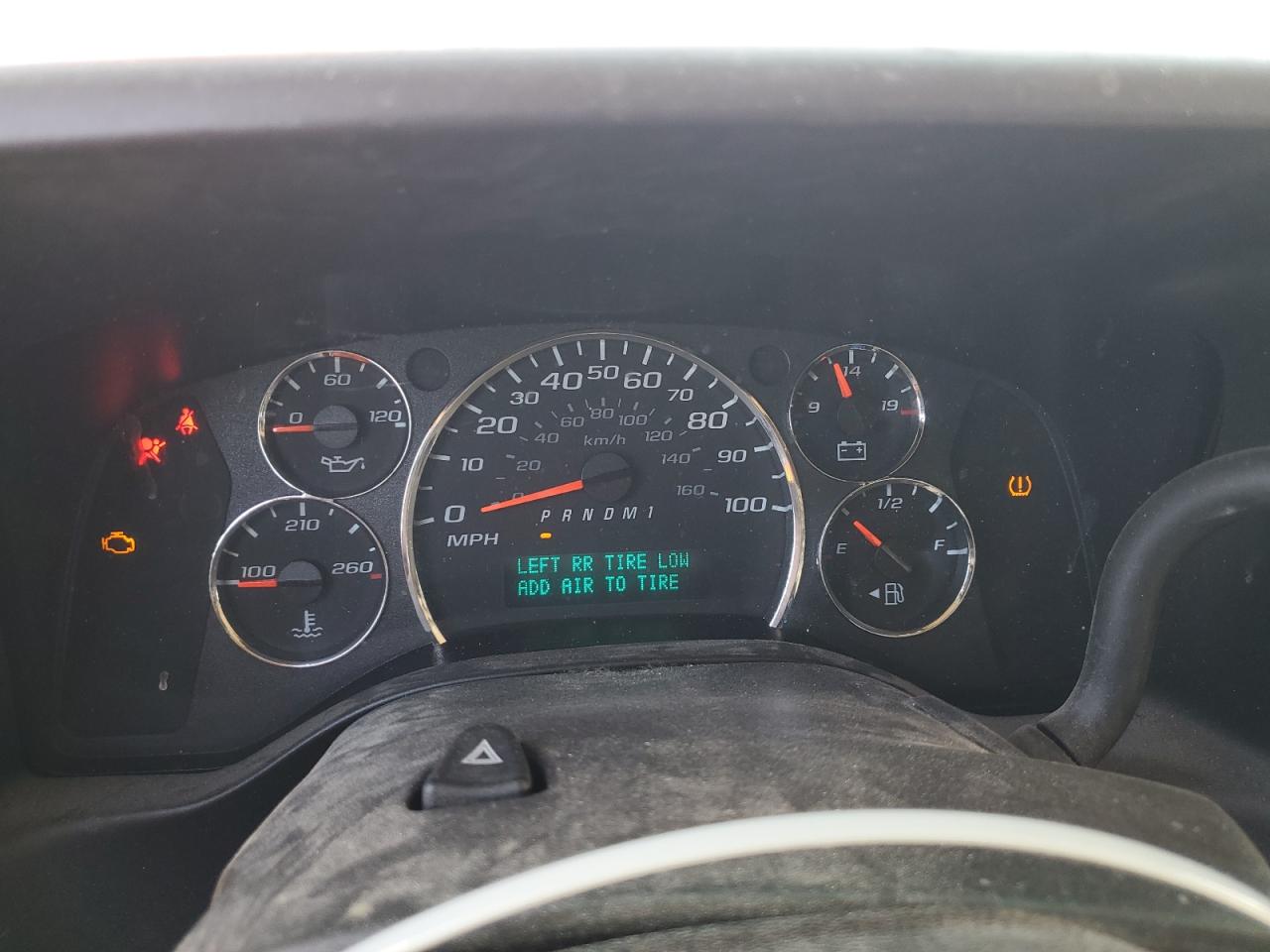 Chevrolet Express Image 8