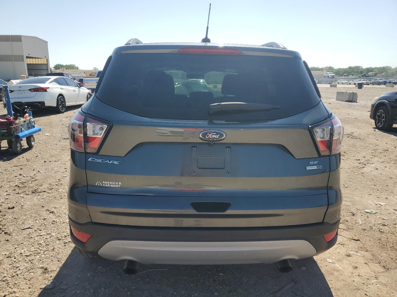 Ford Escape Se Image 3