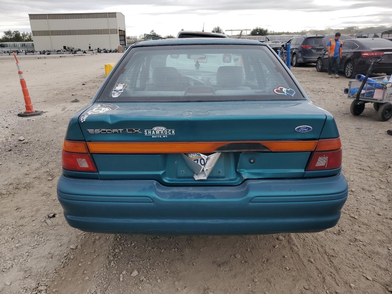 Ford Escort Lx Image 12