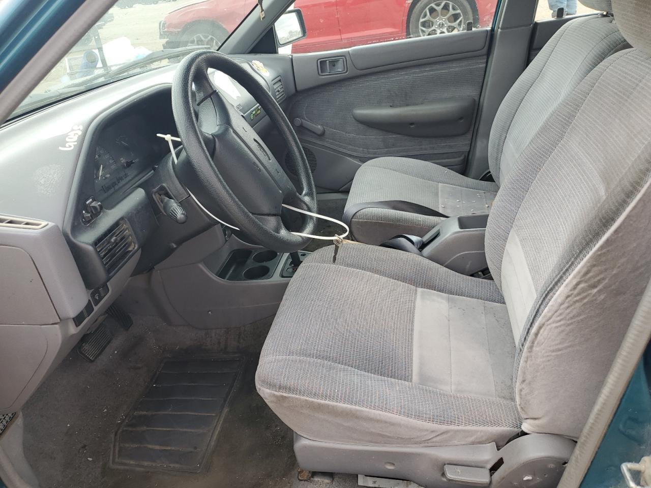 Ford Escort Lx Image 11