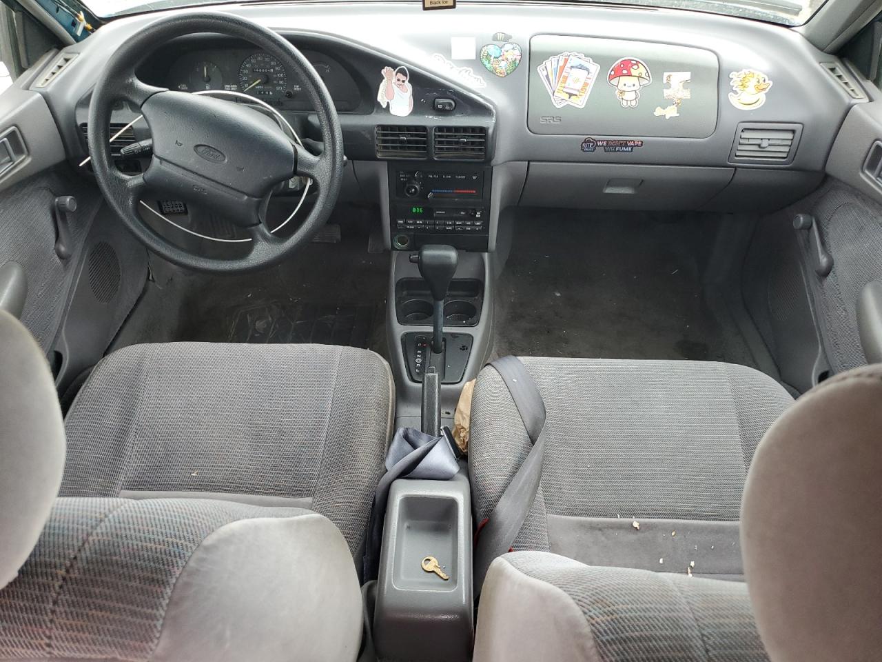 Ford Escort Lx Image 4