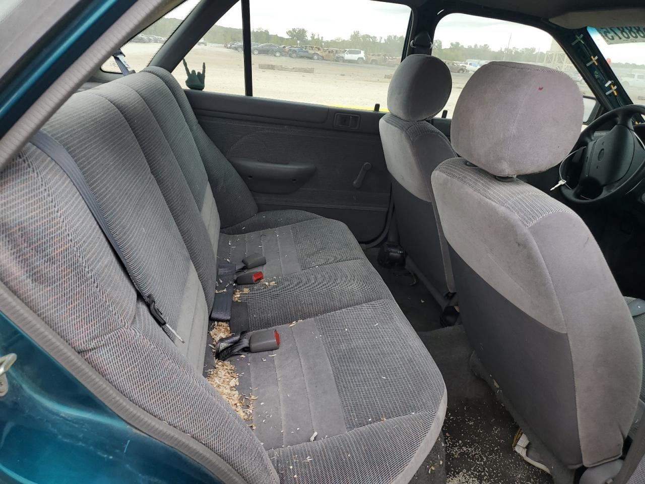 Ford Escort Lx Image 7