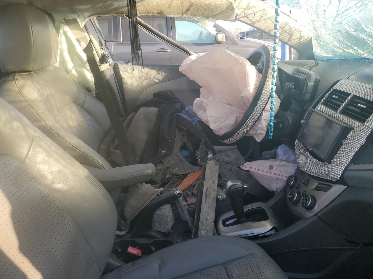 Chevrolet Sonic Ltz Image 12