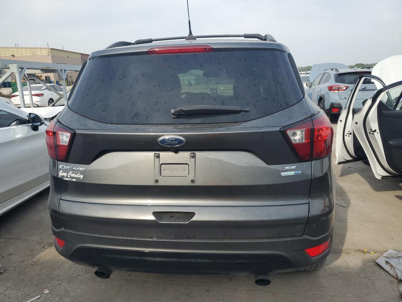 Ford Escape Se Image 4