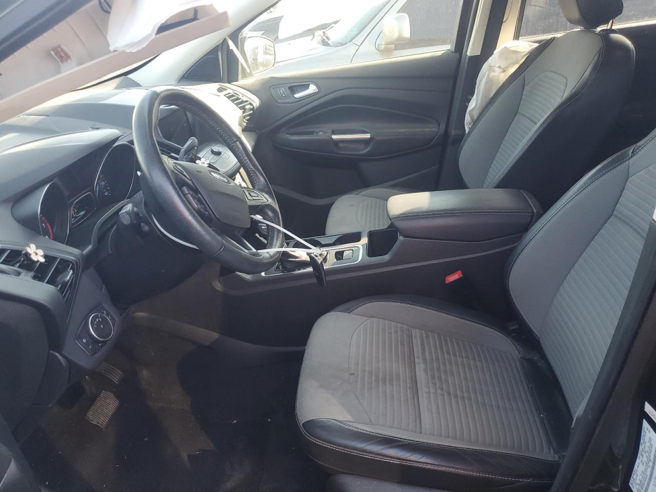 Ford Escape Se Image 5