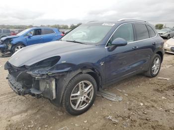 Salvage Porsche Cayenne