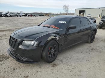  Salvage Chrysler 300