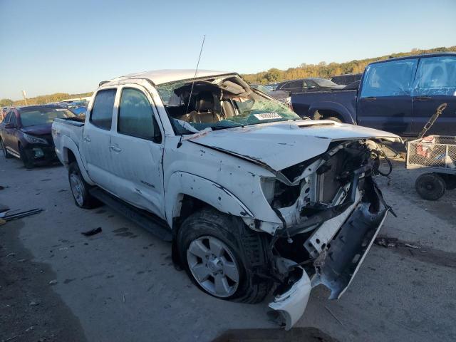 Toyota Tacoma Double Cab Image 4