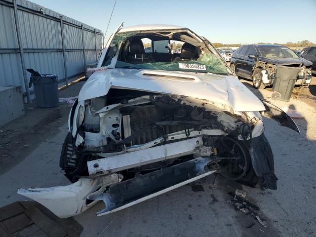 Toyota Tacoma Double Cab Image 7