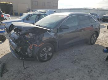  Salvage Kia Niro