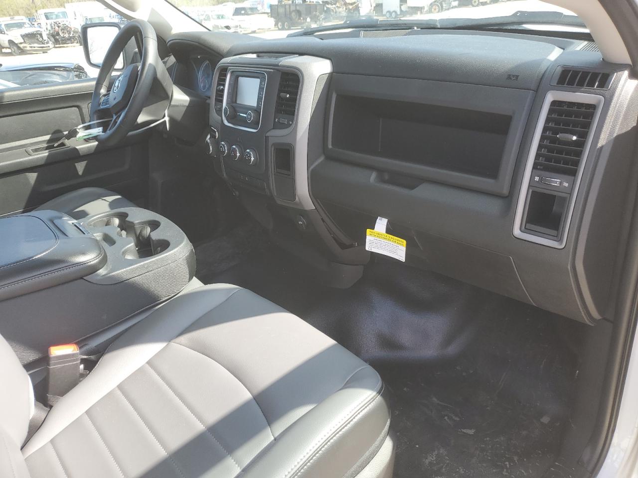 Ram 1500 Tradesman Image 8