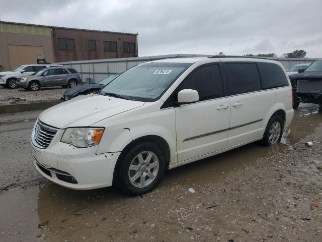  Salvage Chrysler Minivan