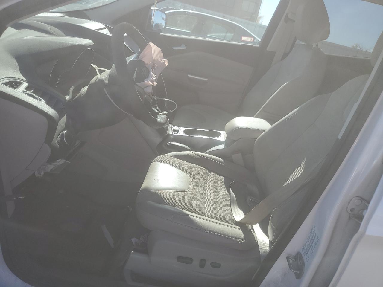 Ford Escape Se Image 12