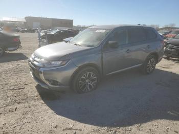  Salvage Mitsubishi Outlander