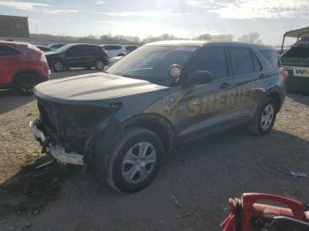  Salvage Ford Explorer