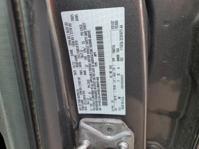 Ford Escape Titanium Image 11