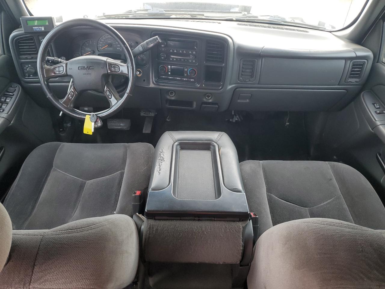 GMC Sierra K2500 Heavy Duty Image 12