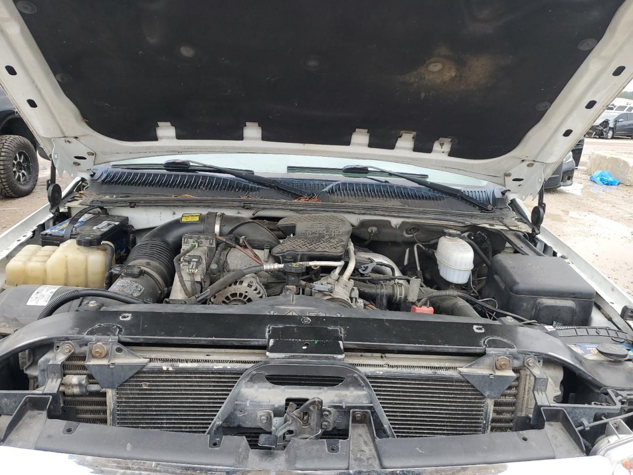 GMC Sierra K2500 Heavy Duty Image 2