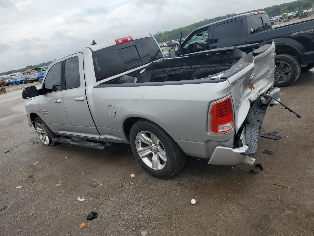 Ram 1500 Sport Image 3