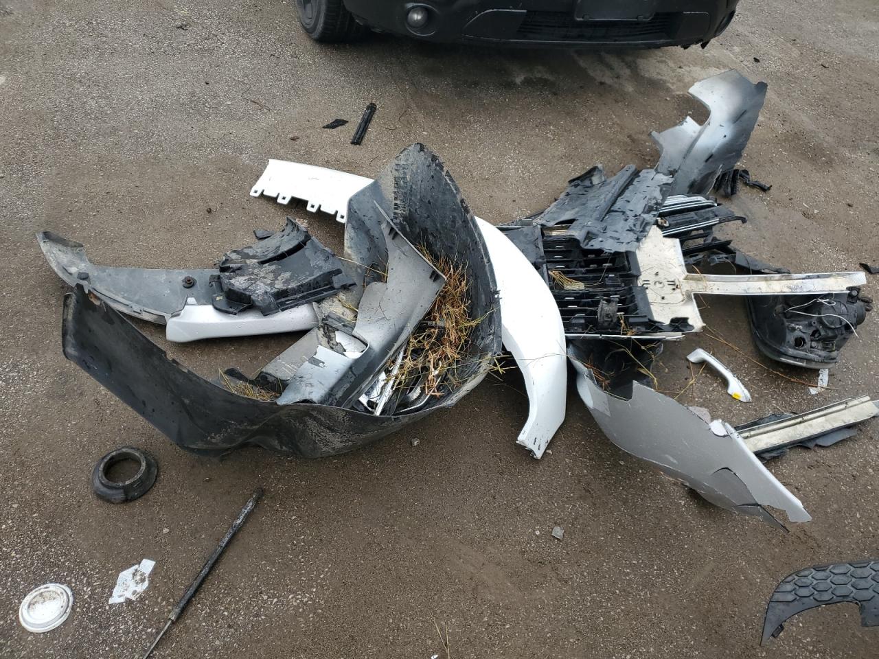 Ram 1500 Sport Image 2