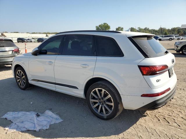 Audi Q7 Premium Plus Image 12