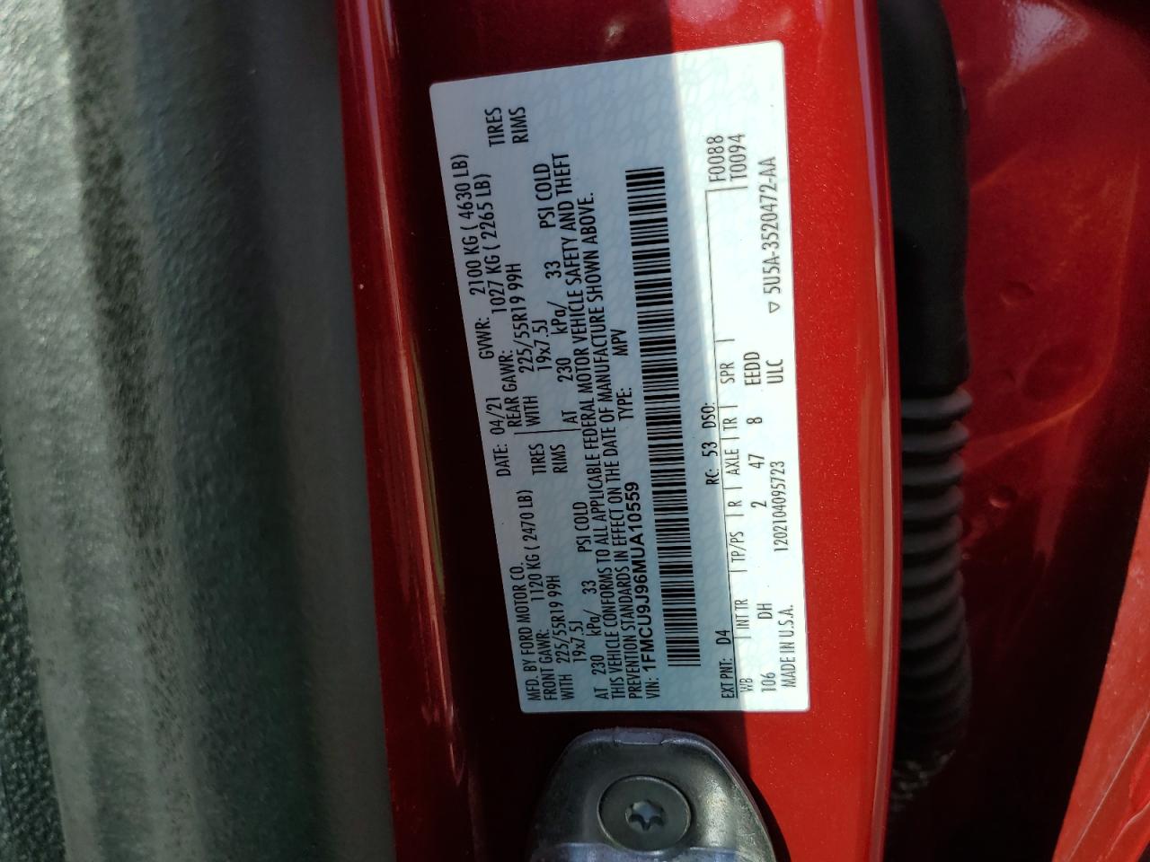 Ford Escape Titanium Image 13