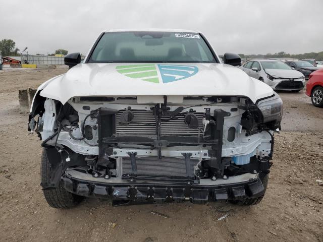 Toyota Tacoma Xtracab Image 9