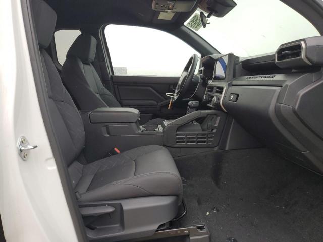 Toyota Tacoma Xtracab Image 8