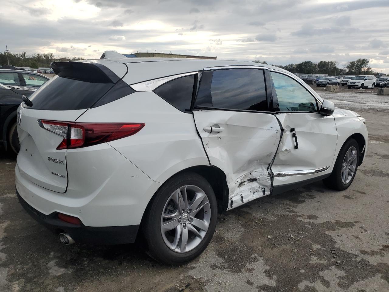 Acura RDX Advance Image 2