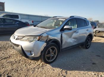  Salvage Toyota RAV4