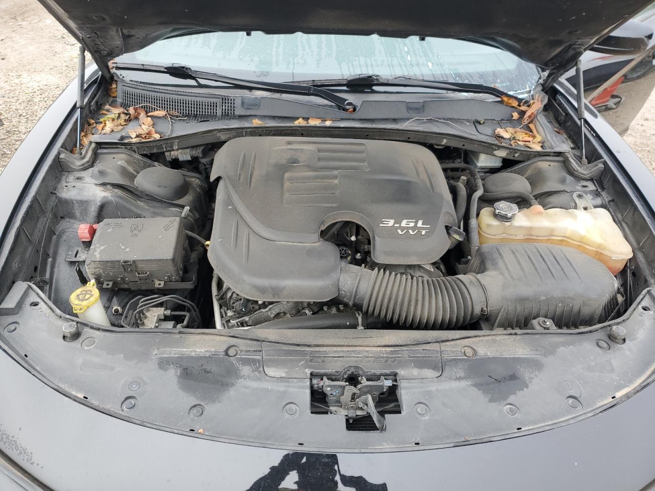 Dodge Charger Sxt Image 8