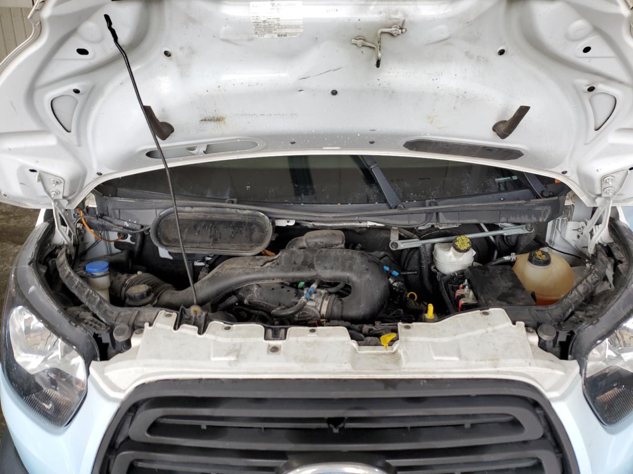 Ford Transit T-150 Image 12