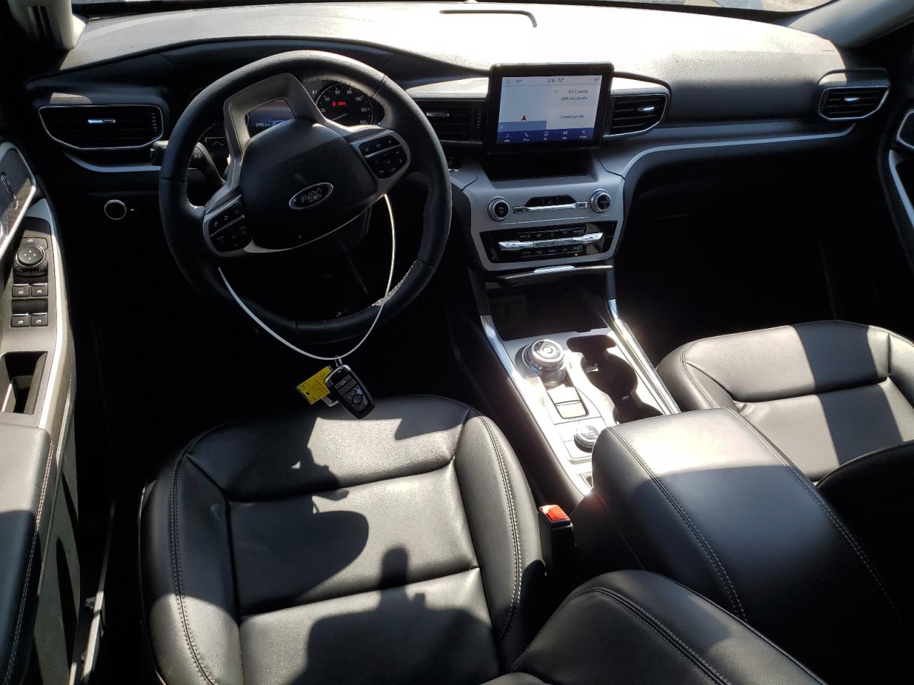 Ford Explorer Xlt Image 3