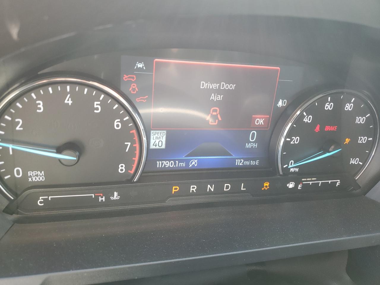 Ford Explorer Xlt Image 4