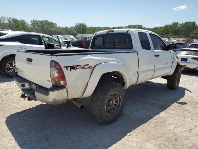 Toyota Tacoma Access Cab Image 4