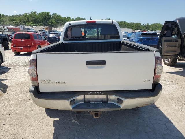 Toyota Tacoma Access Cab Image 9