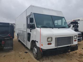  Salvage Freightliner Chassis M